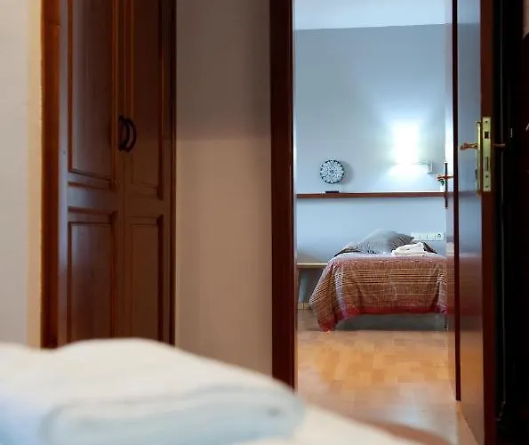 Hotel Seva 2* Seva